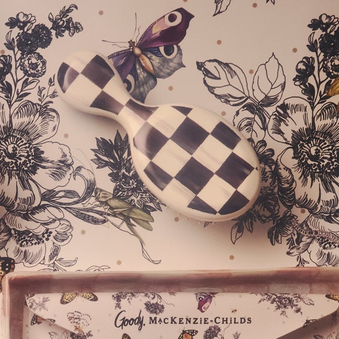 MC x Wet Brush Courtly Check Mini Detangler Brush image number 6