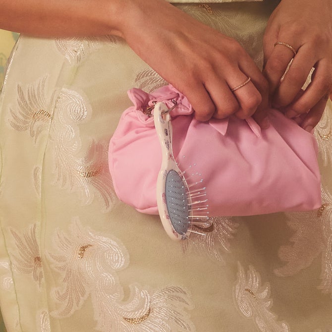 MC x Wet Brush Butterfly Hill Keychain Detangler Brush image number 5