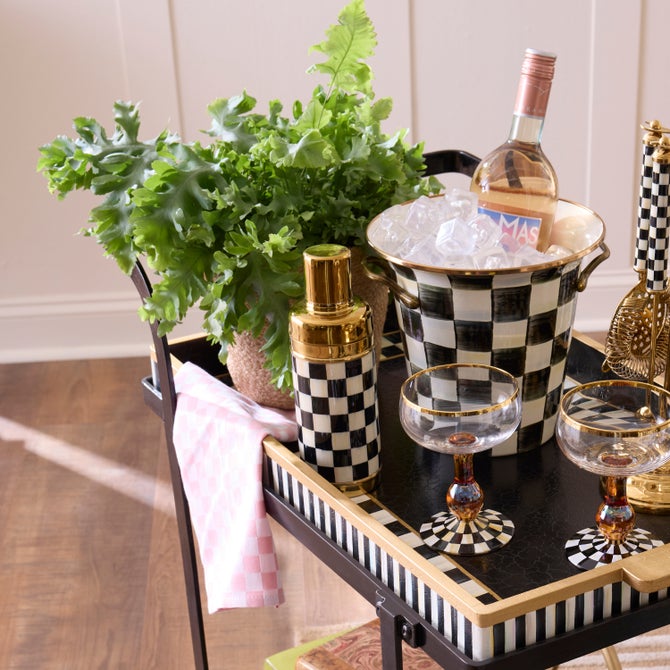 Courtly Check 3260 Gold Cocktail Shaker image number 8