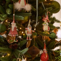 Patience Brewster Dash Away Santa's Lantern Elf Ornament