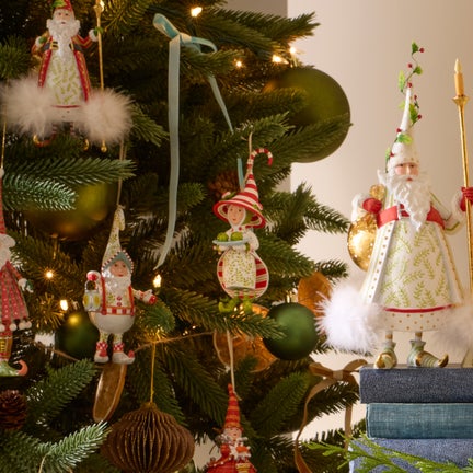 Patience Brewster Dash Away Mrs. Santa's Elf Ornament