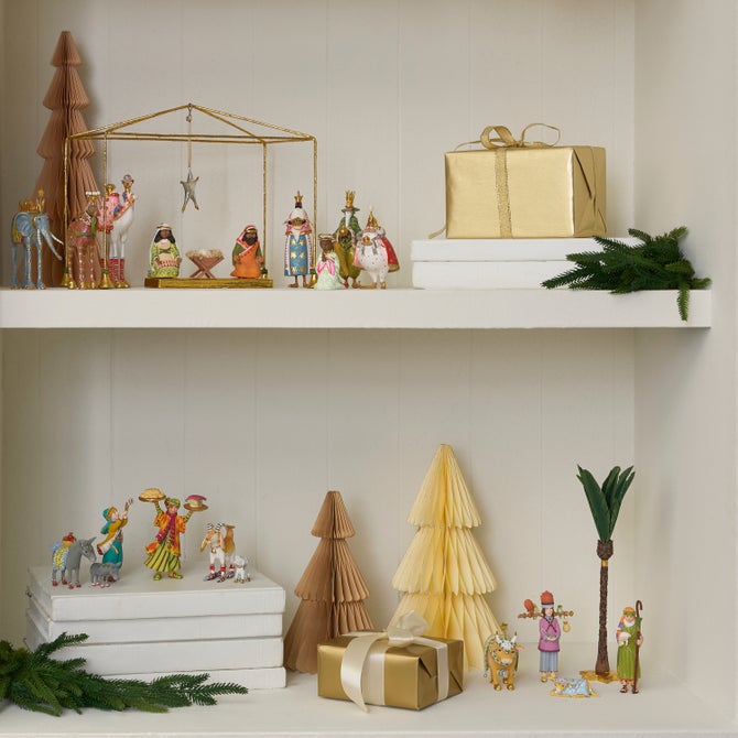 Patience Brewster Nativity Cow & Calf Mini Figures image number 4