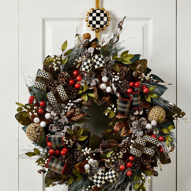 Courtly Check Wreath Hanger image number 9