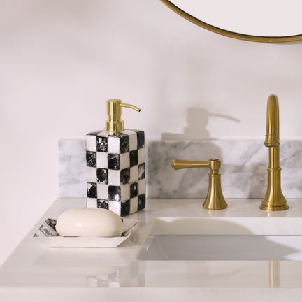 Courtly Check Capiz Soap Dish