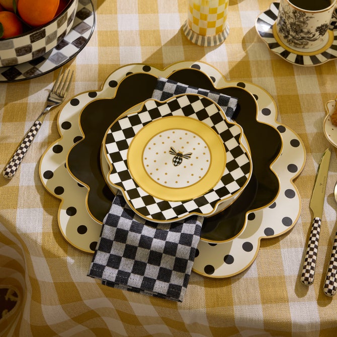 Bee Toile Round Scalloped Cork Back Placemats, Set of 4 image number 1