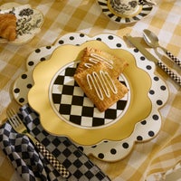 Bee Toile Round Scalloped Cork Back Placemats, Set of 4