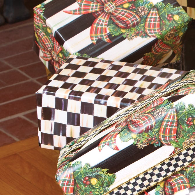 Courtly Check Gift Wrap, Set of 2 image number 4