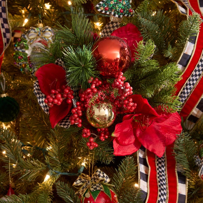 Amaryllis Bouquet image number 1