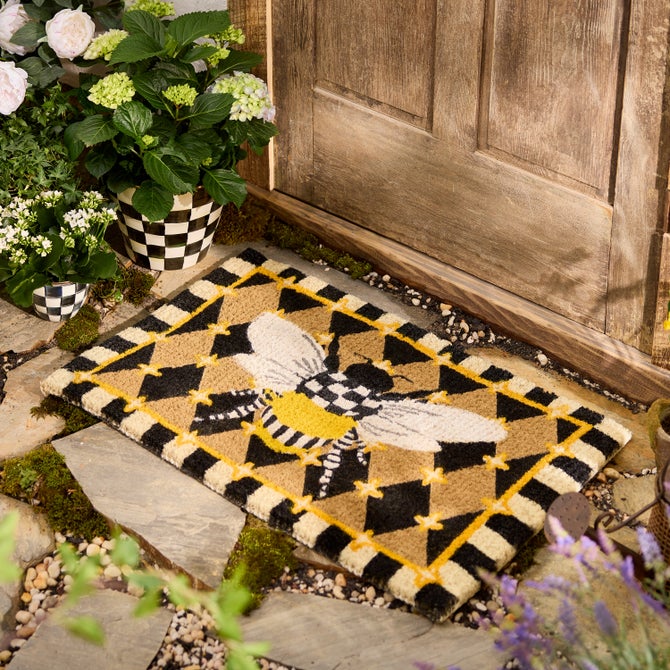 Honeycomb with Bees Entrance Mat image number 2