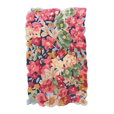 Laura's Flowers 2'3" x 3'9" Rug