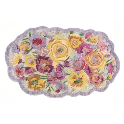 Scalloped Flower Meadow 2'3" x 3'9" Rug