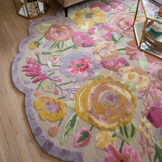 Scalloped Flower Meadow 8' x 10' Rug image number 4