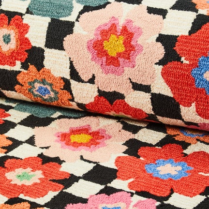 Checked Dolce Vita 2'3" x 3'9" Indoor/Outdoor Rug