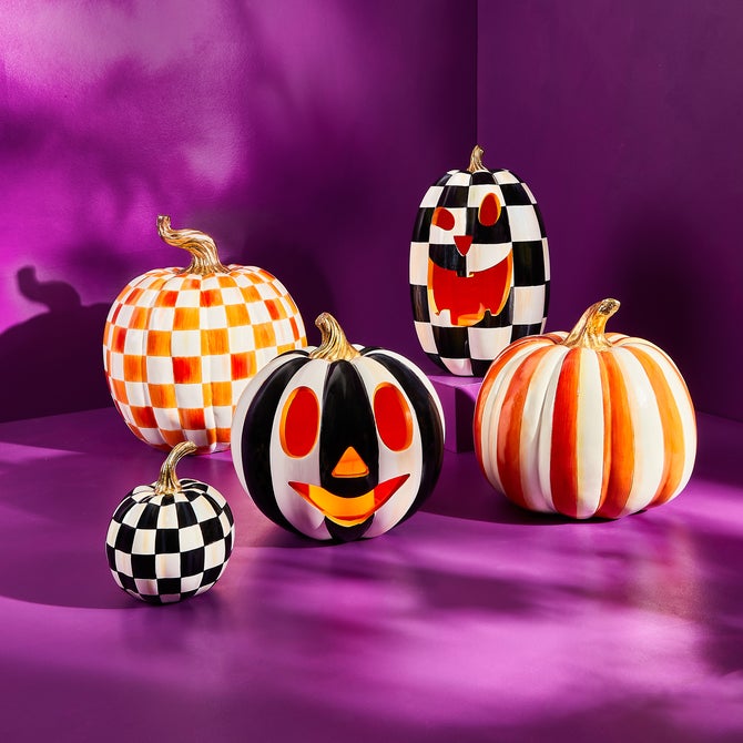 Courtly Check Tall Illuminated Jack O' Lantern image number 3