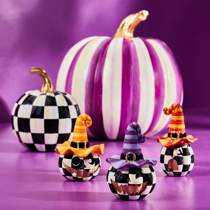 Plum Stripe Medium Pumpkin image number 4