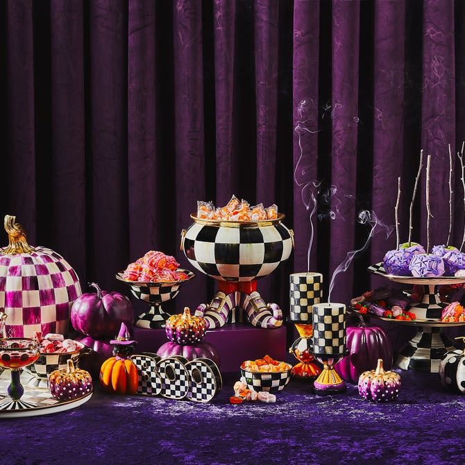 Witch's Boot Cauldron image number 1