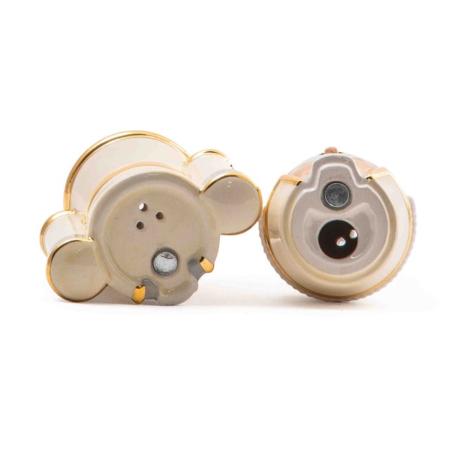 Glam Up Buckingham Nutcracker Salt & Pepper Set image number 3