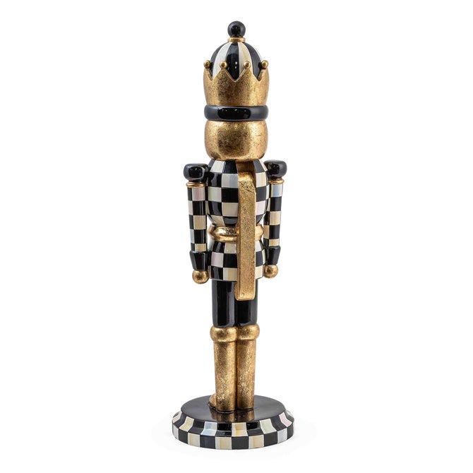 Courtly Guard Nutcracker image number 1
