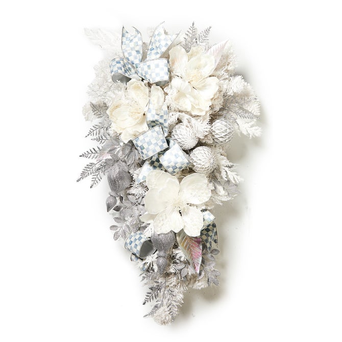 Crystal Palace Illuminated White Swag image number 0