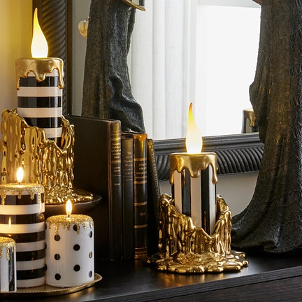 Haunted House Gold Holder & Illuminated Striped Candles Set