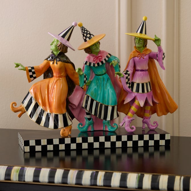 Trick or Treat Witch Trio Figurine image number 2