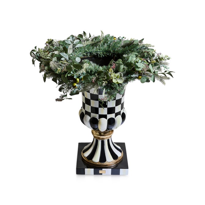 Holiday Spruce 28" Urn Ring image number 2
