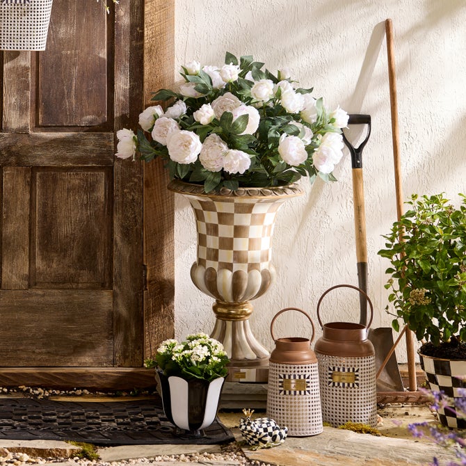 Mocha Check Pedestal Urn image number 2