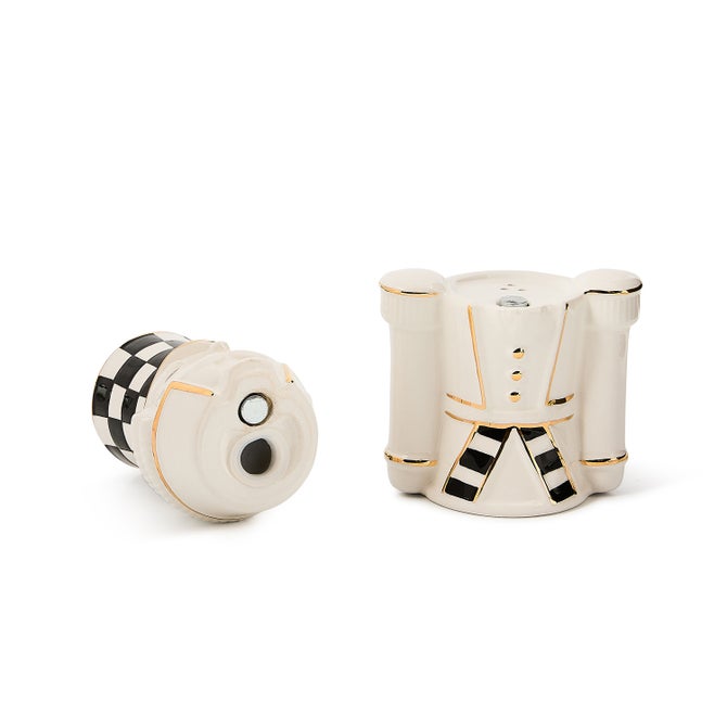 Courtly Noel Nutcracker Salt & Pepper Set image number 2