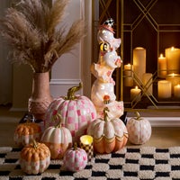 Hocus Pocus Illuminated Stacked Ghosts Figure