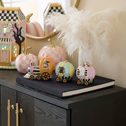 Trick or Treat Train