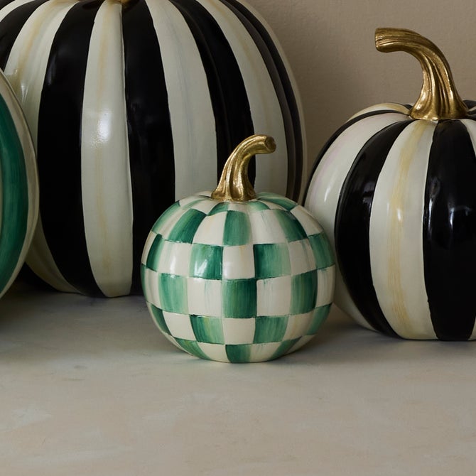Emerald Check Mini Pumpkin image number 3