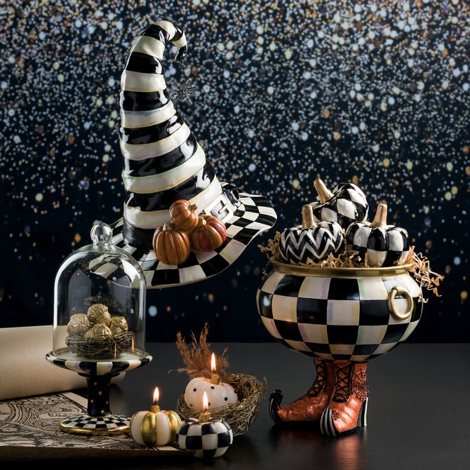 Courtly Stripe Witch's Hat image number 1