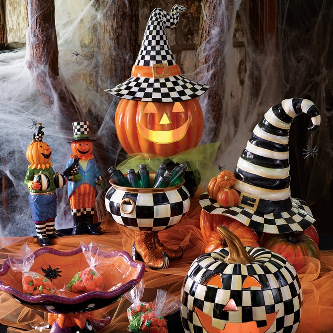 Courtly Stripe Witch's Hat image number 2