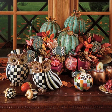 Courtly Acorns - Set of 3