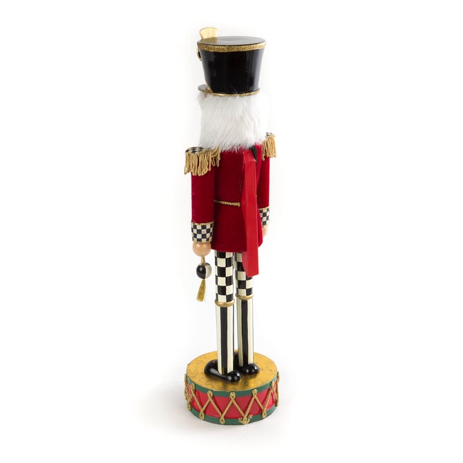 Highland Nutcracker image number 5