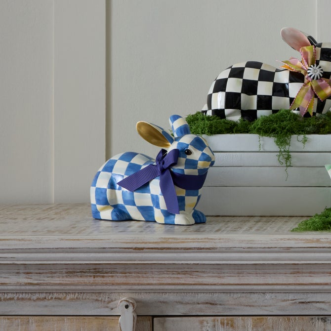 Royal Check Resting Bunny image number 3