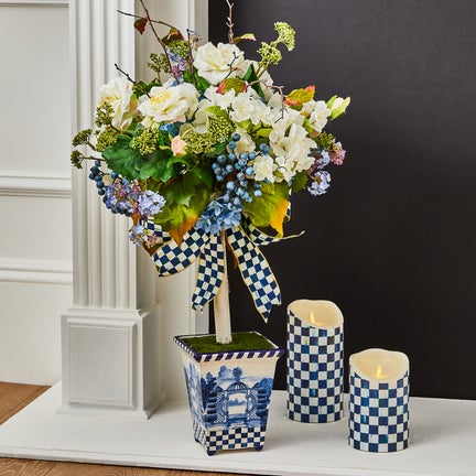 Royal Check Flicker 6" Pillar Candle