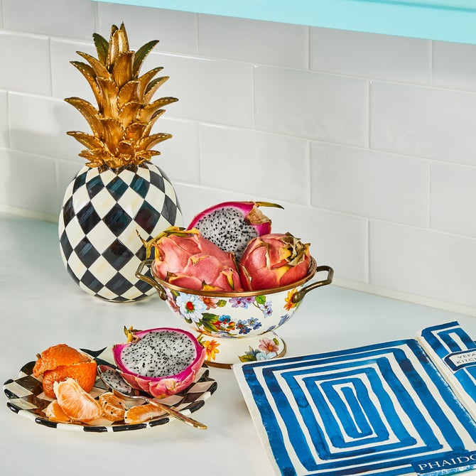 Marquee Pineapple image number 3