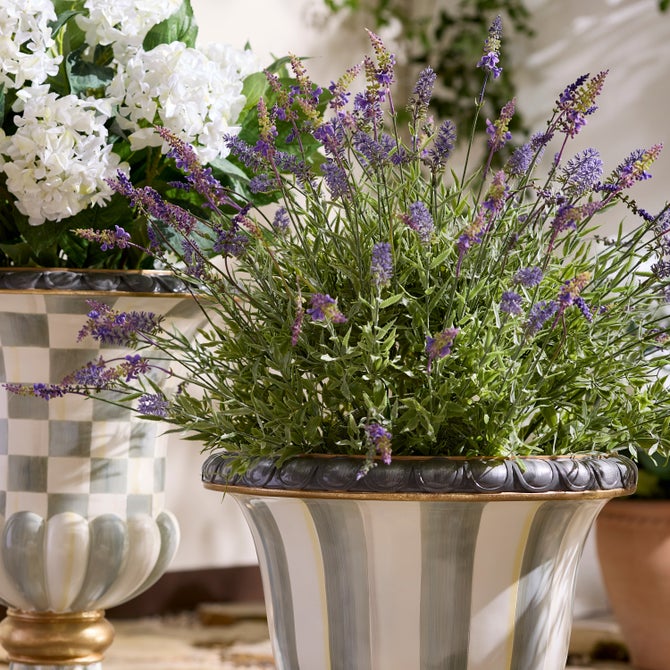 Lavender Urn Filler image number 5