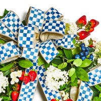 Royal Berry 24" Wreath