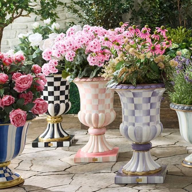 Rosy Check Pedestal Urn image number 7
