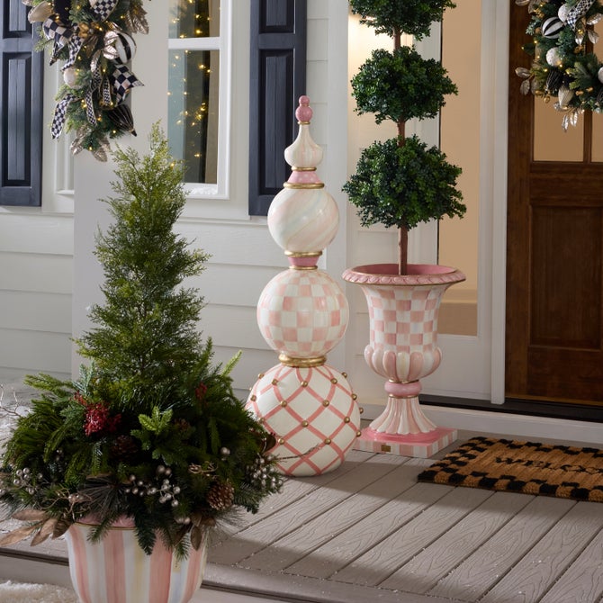 Rosy Check Trophy Topiary image number 2