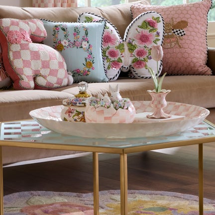 Rosy Check Peekaboo Egg