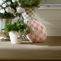 Bubblegum Check Large Egg