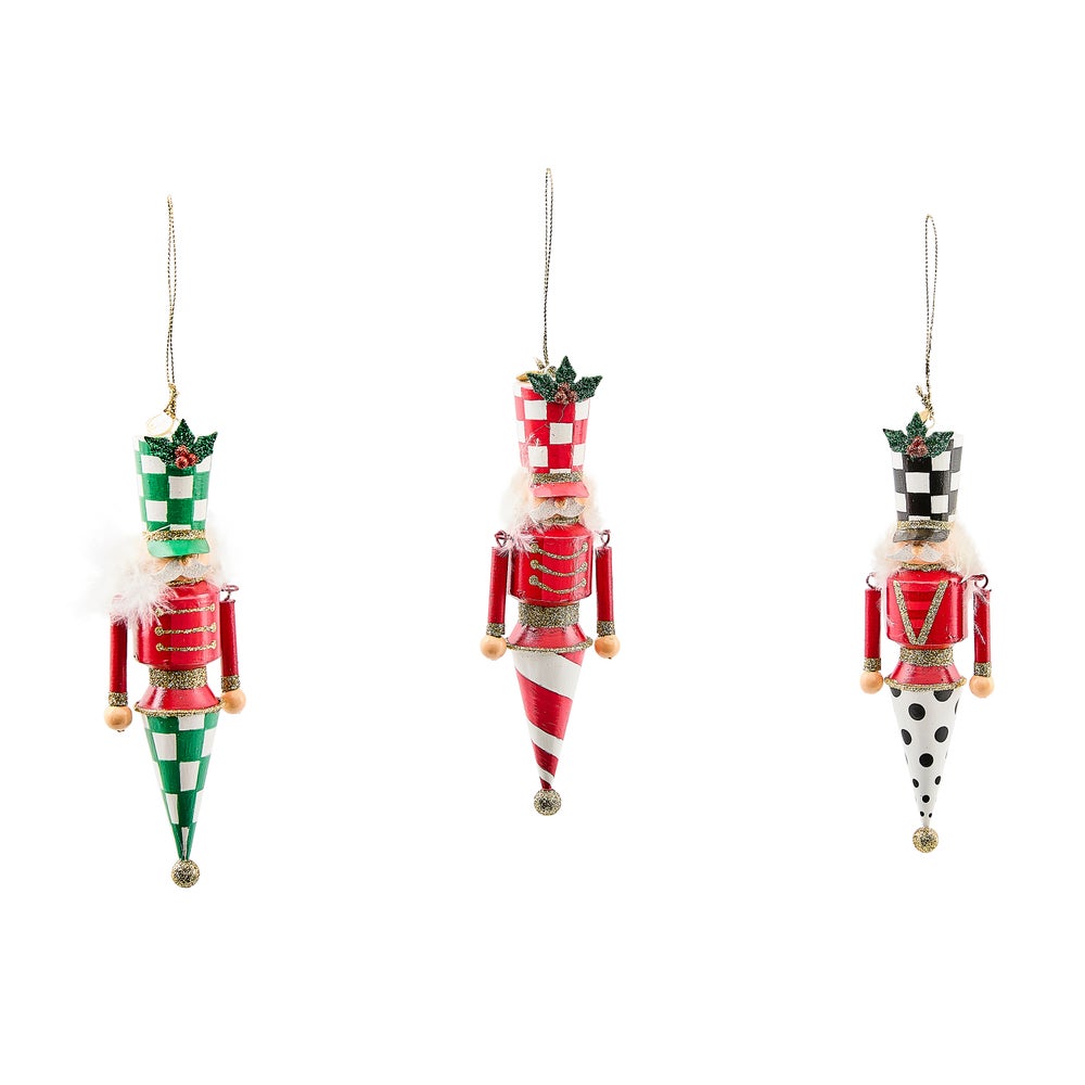 Check It Out Tin Nutcracker Ornaments, Set of 3 mackenzie-childs Panama imagen 1