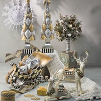 Winter White Stag - Standing