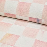 Rosy Checkered 8' x 10' Washable Rug