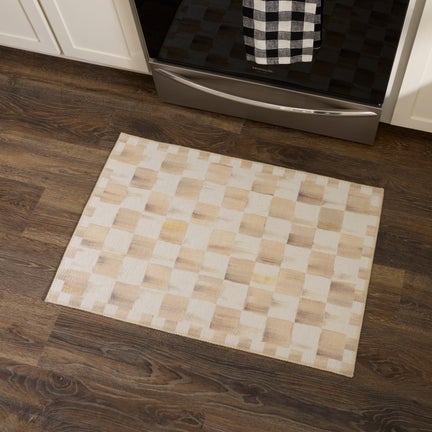 Mocha Checkered 2' x 3' Washable Rug