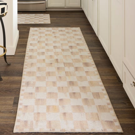 Mocha Checkered 2'6" x 8' Washable Runner
