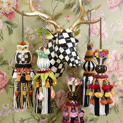 Black & White Bibelot Tassel